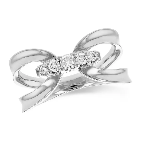 Ladies' Diamond Ring Pat's Jewelry Centre Sioux Center, IA