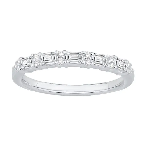 Ladies' Diamond Ring Pat's Jewelry Centre Sioux Center, IA