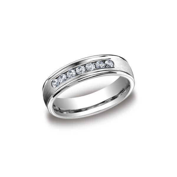 Types of Solitaire Diamond Rings for Men - How Much Does it Cost?