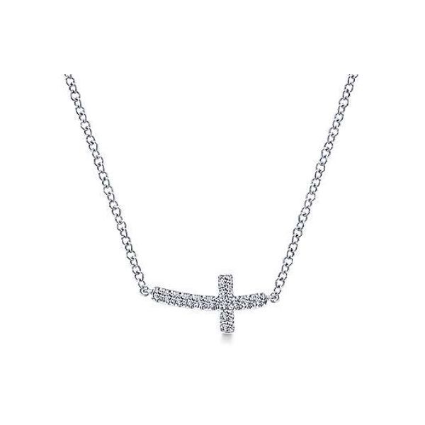 Diamond Necklace Perry's Emporium Wilmington, NC