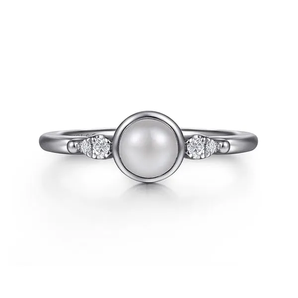 Pearl Ring Perry's Emporium Wilmington, NC