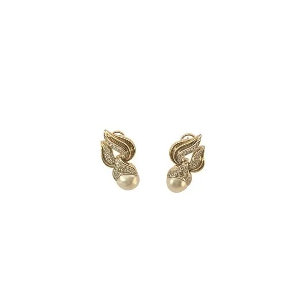Pearl Earrings Perry's Emporium Wilmington, NC