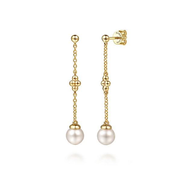 Pearl Earrings Perry's Emporium Wilmington, NC