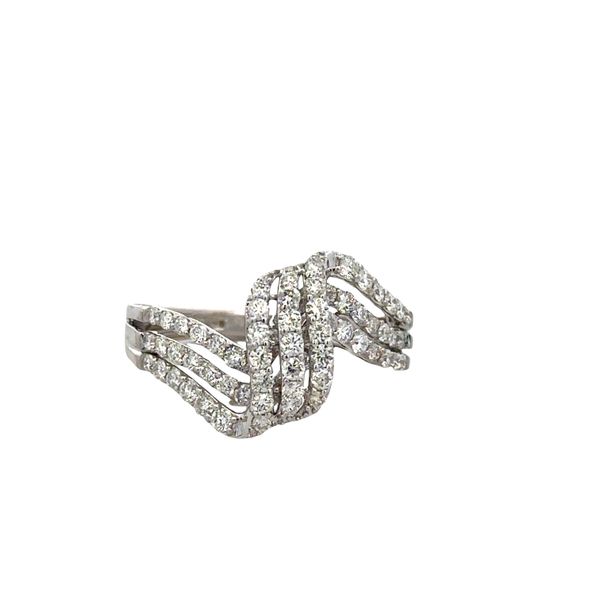 14k White Gold Diamond Ribbon Band – Size 7.25 Perry's Diamonds & Estate Jewelry Charlotte, NC