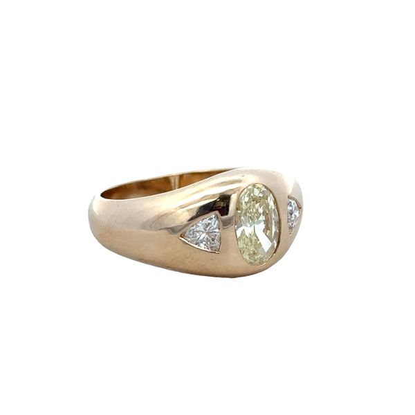 14k Yellow Gold Fancy Light Yellow Diamond Three-Stone Ring – Size 9.25 Image 2 Perry's Diamonds & Estate Jewelry Charlotte, NC