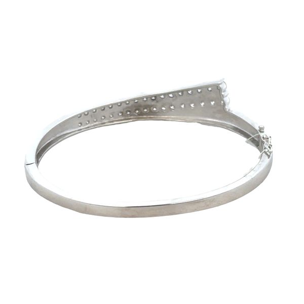 14k White Gold 2.26 CTW Diamond Hinged Bangle Bracelet – Fits a 6.75