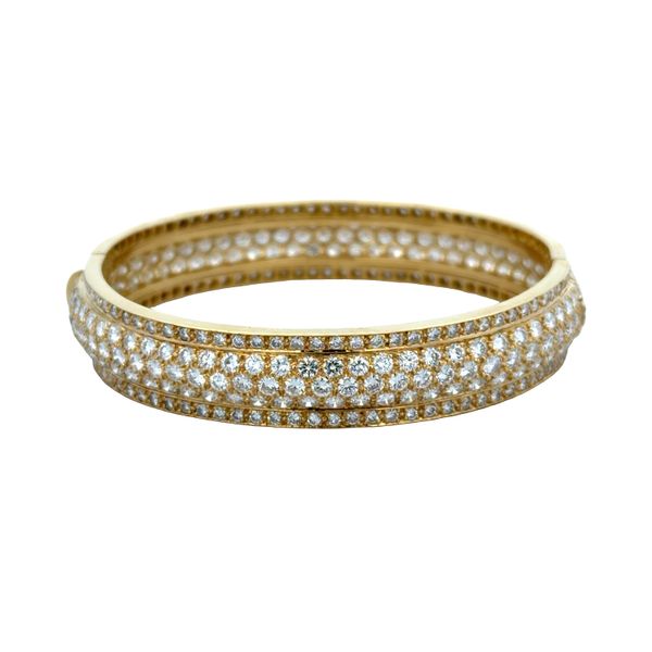 18k Yellow Gold 6.38 CT Pavé Diamond Hinged Bangle Bracelet Image 2 Perry's Diamonds & Estate Jewelry Charlotte, NC