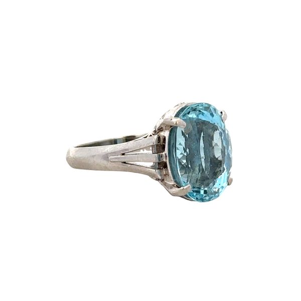 Platinum Oval Aquamarine Ring – Size 7 Image 2 Perry's Diamonds & Estate Jewelry Charlotte, NC