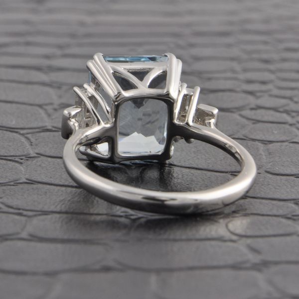 Aquamarine and Diamond Ring in White Gold Image 3 Perry's Diamonds & Estate Jewelry Charlotte, NC