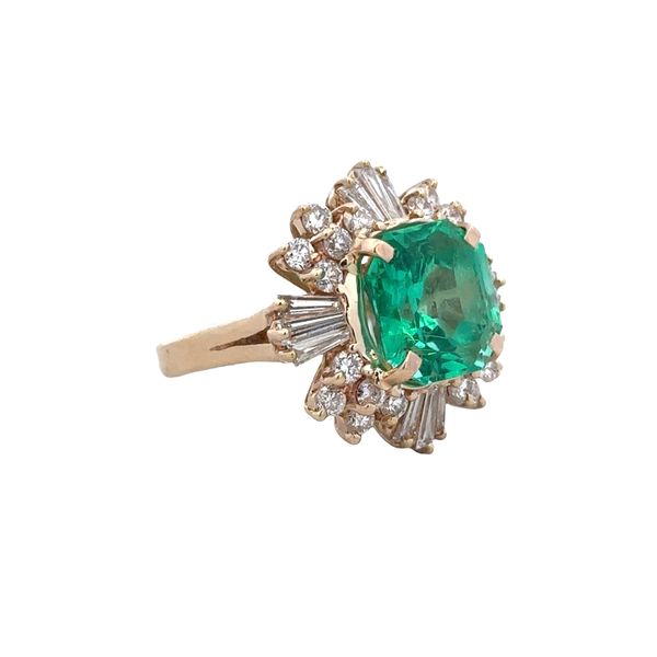 14k Yellow Gold Emerald & Diamond Ballerina Ring – Size 7 Image 2 Perry's Diamonds & Estate Jewelry Charlotte, NC