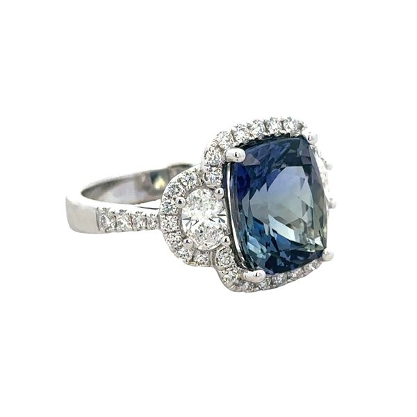 18k White Gold Color Change Zoisite & Diamond Statement Ring – Size 7.25 Image 2 Perry's Diamonds & Estate Jewelry Charlotte, NC