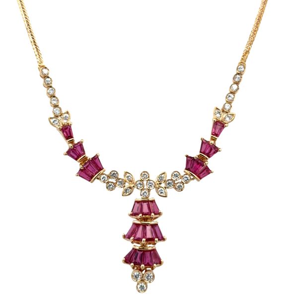 18k Yellow Gold Ruby & Diamond Foliate Necklace – 16.5