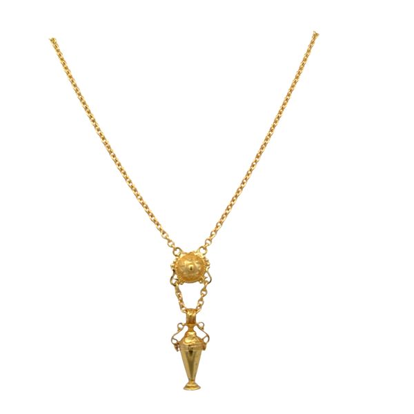 18k Yellow Gold Textured Amphora Necklace – 20