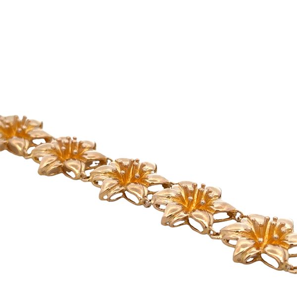 18k Yellow Gold Textured Floral Link Bracelet – 6.75