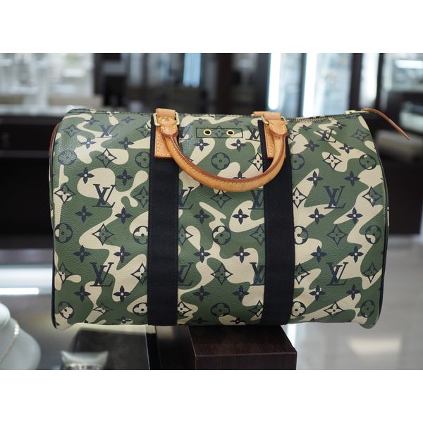 Pre-Owned Limited Edition Louis Vuitton x Takashi Murakami Monogramouflage Speedy 35 Handbag – M95773 – Circa 2008 Perry's Diamonds & Estate Jewelry Charlotte, NC