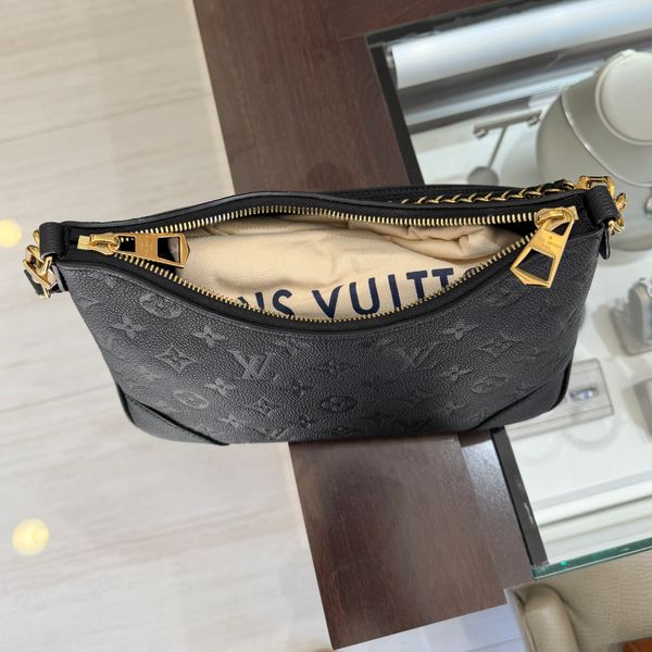 Pre-Owned Louis Vuitton Boulogne PM Handbag with Gold-Tone Chain & Black Leather Strap Image 4 Perry's Diamonds & Estate Jewelry Charlotte, NC