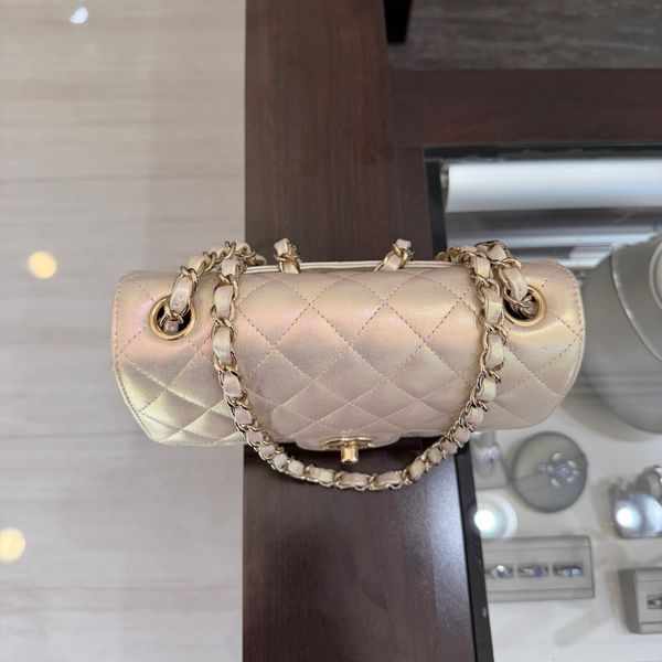 Pre-Owned Chanel Mini Rectangular Flap Bag in Shimmering Iridescent White with Gold-Tone Hardware Image 4 Perry's Diamonds & Estate Jewelry Charlotte, NC