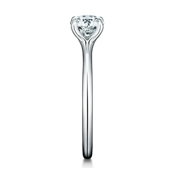 Hearts On Fire Vela Solitaire Engagement Ring Image 3 Peter & Co. Jewelers Avon Lake, OH