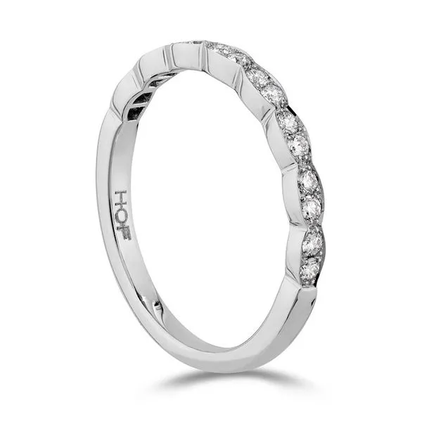 Hearts on Fire Lorelei Floral Diamond Band Image 2 Peter & Co. Jewelers Avon Lake, OH