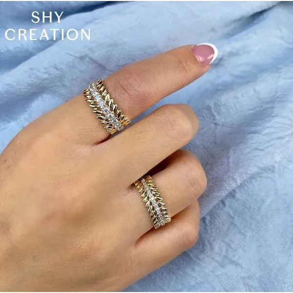 Shy Creation Diamond Laurel Wreath Band Image 2 Peter & Co. Jewelers Avon Lake, OH