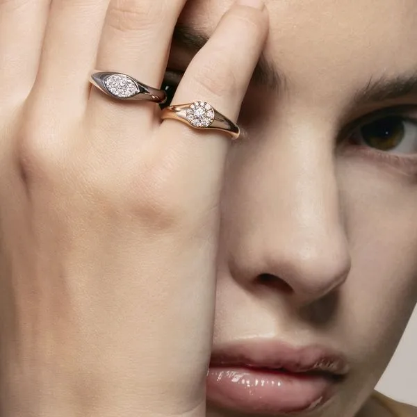 Hearts On Fire Tessa Navette Signet Ring Image 2 Peter & Co. Jewelers Avon Lake, OH