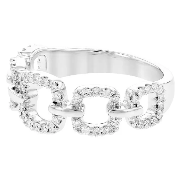 Diamond Link Fashion Ring Image 3 Peter & Co. Jewelers Avon Lake, OH
