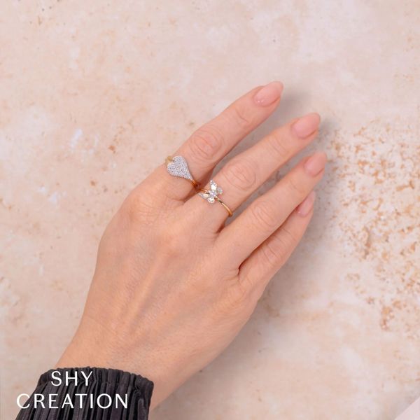 Shy Creation Diamond Pavé Heart Ring Image 2 Peter & Co. Jewelers Avon Lake, OH