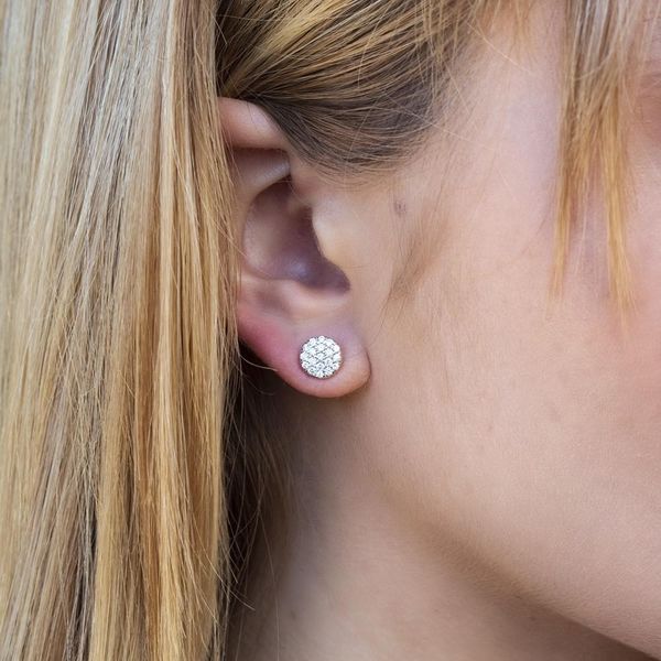 Shy Creation Diamond Pave Circle Studs Image 4 Peter & Co. Jewelers Avon Lake, OH