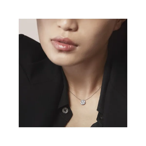 Hearts On Fire Tessa Diamond Circle Pendant Image 3 Peter & Co. Jewelers Avon Lake, OH