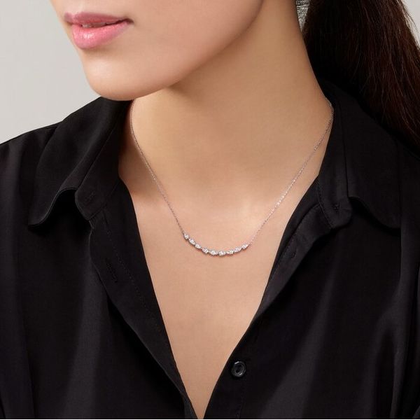 Hearts On Fire Aerial Dewdrop Pendant- Small Image 4 Peter & Co. Jewelers Avon Lake, OH