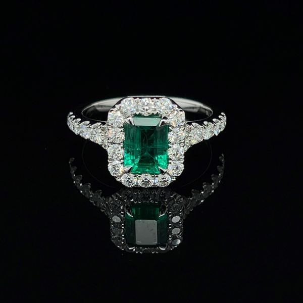 Emerald Diamond Ring Image 3 Peter & Co. Jewelers Avon Lake, OH
