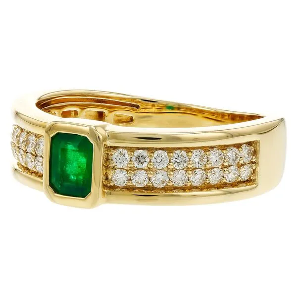Emerald & Diamond Ring Image 3 Peter & Co. Jewelers Avon Lake, OH