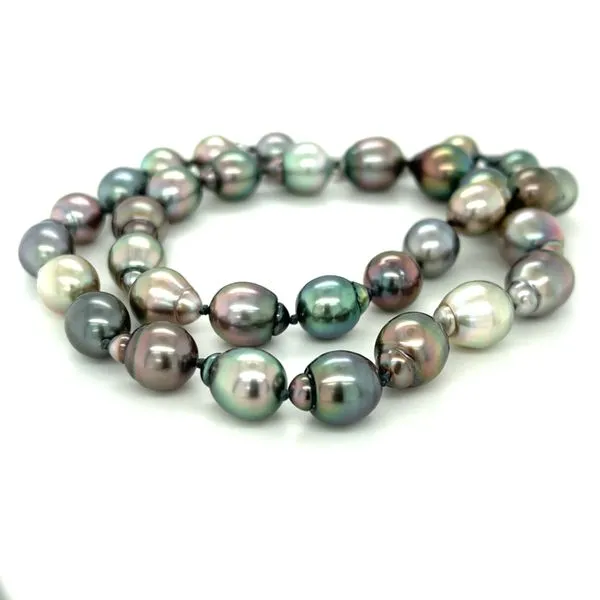 Tahitian Baroque Pearl Necklace Image 3 Peter & Co. Jewelers Avon Lake, OH