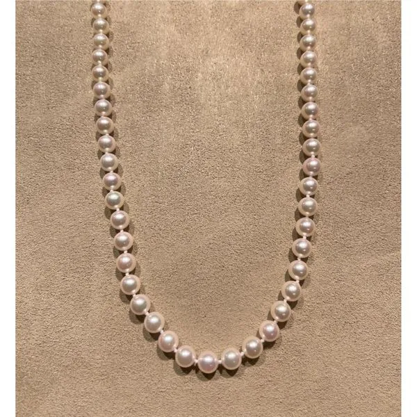 Pearl Necklace Peter & Co. Jewelers Avon Lake, OH