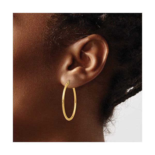 Gold Hoop Earrings Image 3 Peter & Co. Jewelers Avon Lake, OH