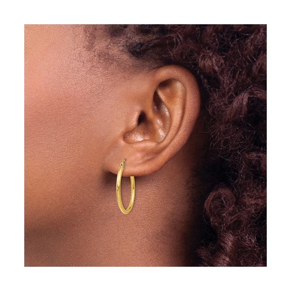 25mm Gold Hoop Earrings Image 3 Peter & Co. Jewelers Avon Lake, OH