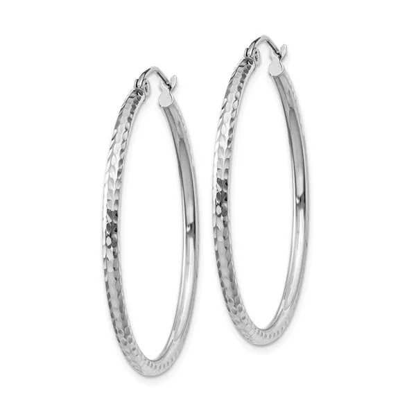 Diamond-Cut Hoop Earrings Image 2 Peter & Co. Jewelers Avon Lake, OH