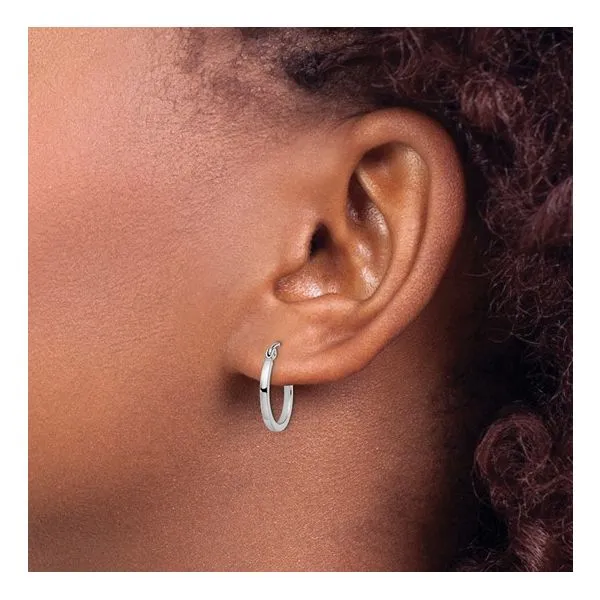 White Gold Hoop Earrings Image 4 Peter & Co. Jewelers Avon Lake, OH