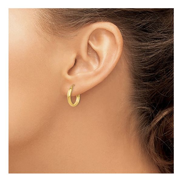 Classic Round Hoop Earrings Image 3 Peter & Co. Jewelers Avon Lake, OH