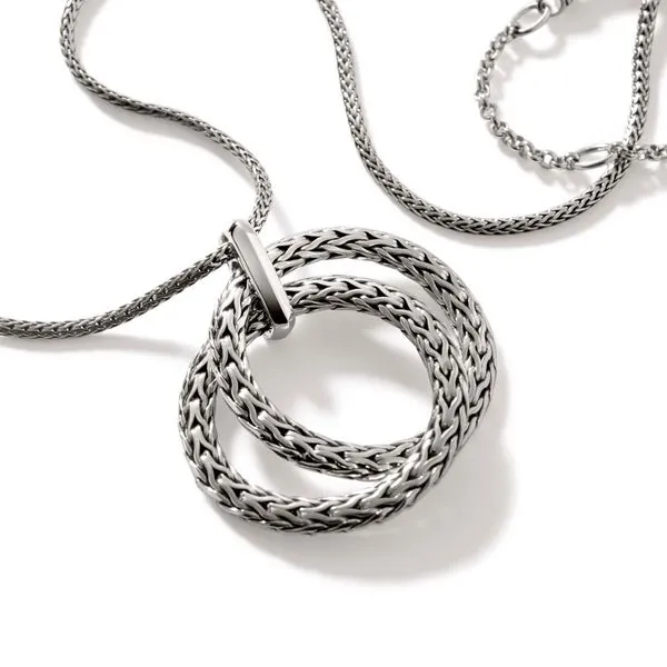 John Hardy Interlink Pendant Necklace Image 4 Peter & Co. Jewelers Avon Lake, OH