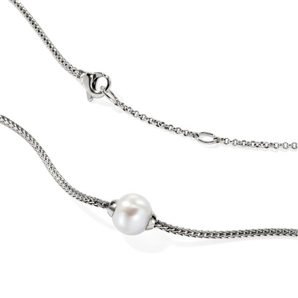 John Hardy Essential Pearl Necklace Image 2 Peter & Co. Jewelers Avon Lake, OH
