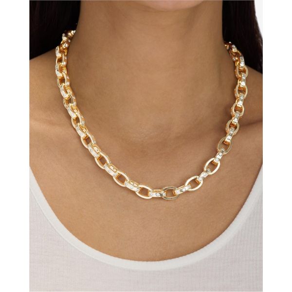 Melinda Maria Ashley Chain Link Necklace 9mm Image 2 Peter & Co. Jewelers Avon Lake, OH