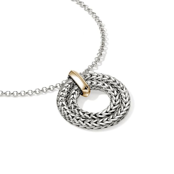 John Hardy Icon Link Pendant Necklace Image 2 Peter & Co. Jewelers Avon Lake, OH