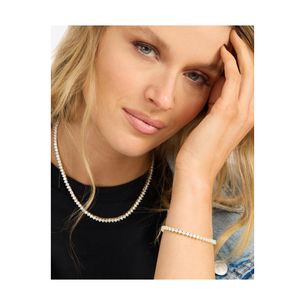 Melinda Maria Not Your Basic Tennis Bracelet Image 3 Peter & Co. Jewelers Avon Lake, OH