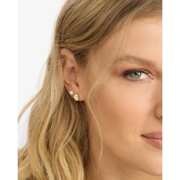 Melinda Maria 6mm 'She's a Boss' Stud Earrings Image 3 Peter & Co. Jewelers Avon Lake, OH