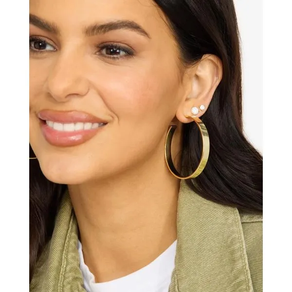 Melinda Maria Atlas Hoops 2