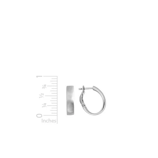 Squared Edge Hinged Hoop Earrings Image 2 Peter & Co. Jewelers Avon Lake, OH