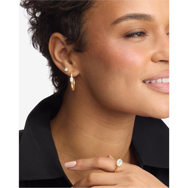 Melinda Maria She's on Point Hoops 1