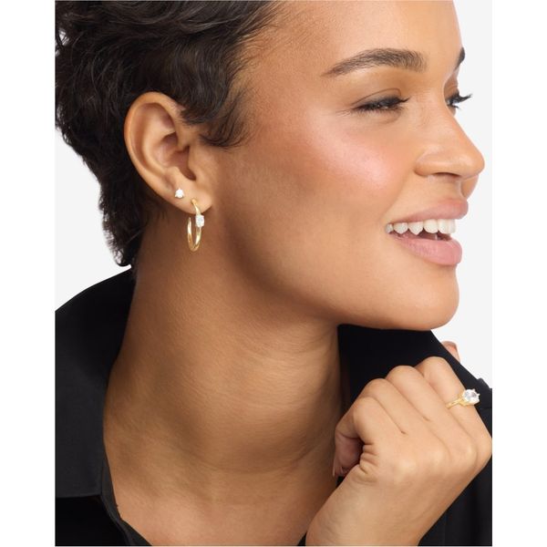 Melinda Maria She's on Point Hoops 1