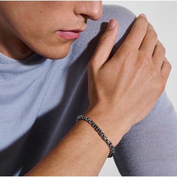 John Hardy Box Chain Bracelet, Dark Silver, 6mm Image 5 Peter & Co. Jewelers Avon Lake, OH